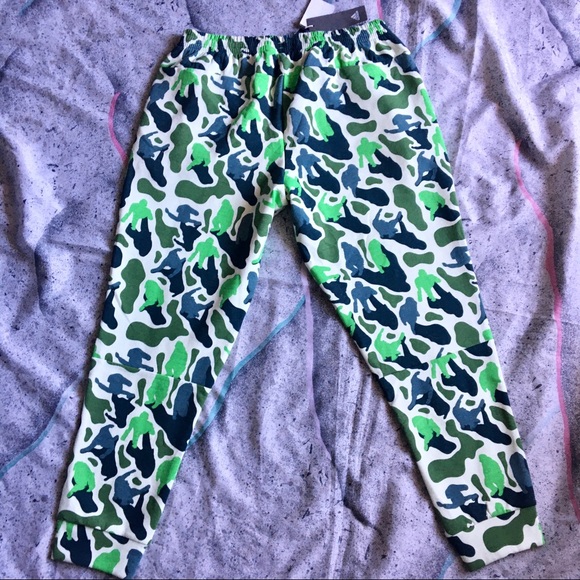 Adidas N.E.R.D jogger sweatpants size XL brand new! - Picture 11 of 12